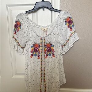 Entro White and Red Flutter Sleeve Blouse with Ruffled Details